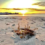 Holiday home In Scenic Surroundings In Senja Langnes